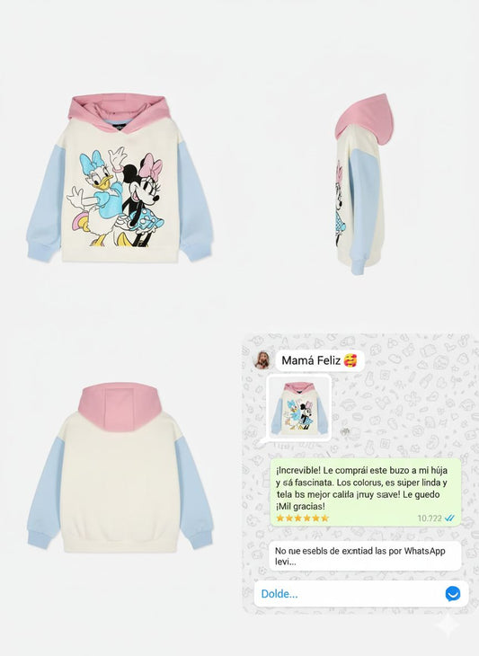 Buzo blanco con magas azules y capucha rosa, estampado de minnie y deisy en mirellas multicolor